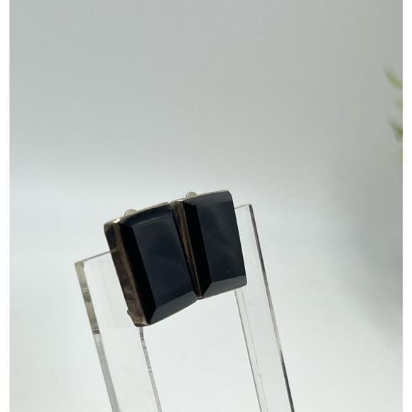 Rectangle Black Glass and 925 Mexico Sterling Silver Clip on Earrings - Picture 4 of 16